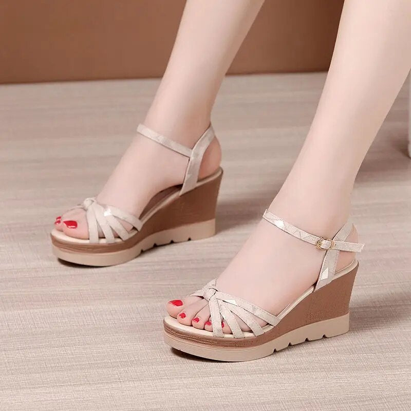 Ddbos Hot Sale Thick Sole Leather Casual Platform Sandals Women Summer High Heels Wedges Shoes for Office Beach Mother