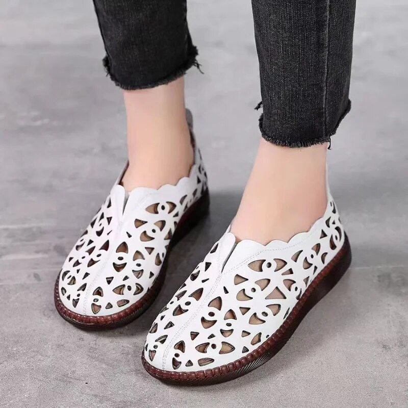 Ddbos Ladies Shoes on Sale New Fashion Breathable Hole Women's Vulcanized Shoes Summer Flat Casual Soft Non-slip Women Sandals