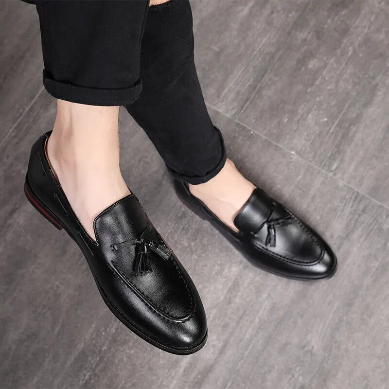 Ddbos Spring/Autumn New Classic Men Business Shoes British Breathable Simple Tassel Style Casual Dress Shoes Mens Loafers Size 37-48