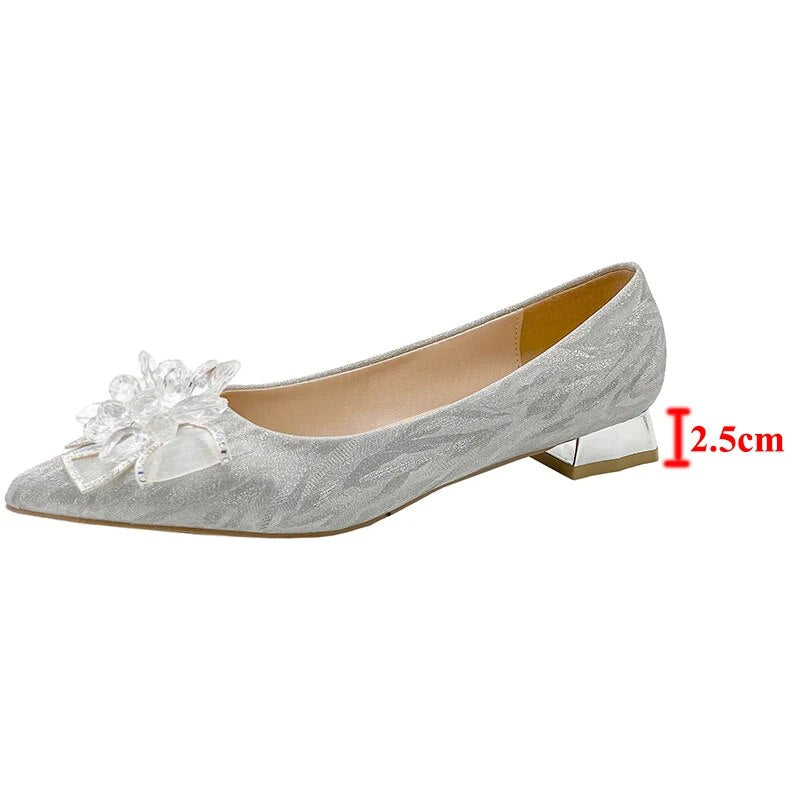 Ddbos Elegant Crystal Flower Bride Shoes Women New Bling Bowknot Med Heels Pumps Woman Slip-on Thick Heels Wedding Shoes