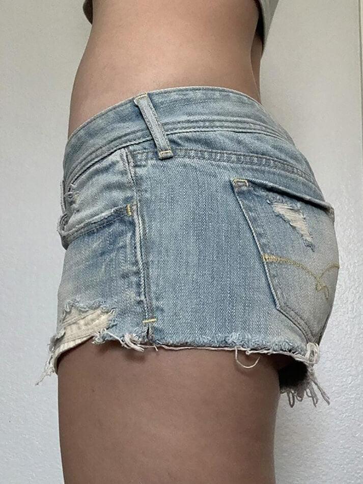 Ddbos - Low-Rise Frayed Denim Shorts