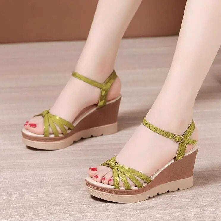 Ddbos Hot Sale Thick Sole Leather Casual Platform Sandals Women Summer High Heels Wedges Shoes for Office Beach Mother