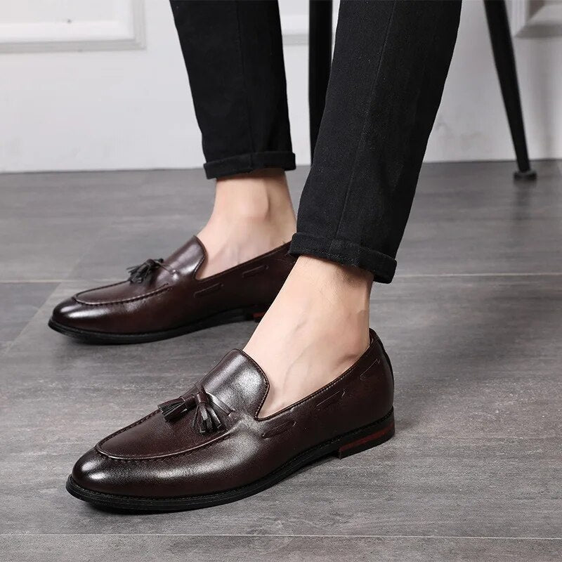 Ddbos Spring/Autumn New Classic Men Business Shoes British Breathable Simple Tassel Style Casual Dress Shoes Mens Loafers Size 37-48