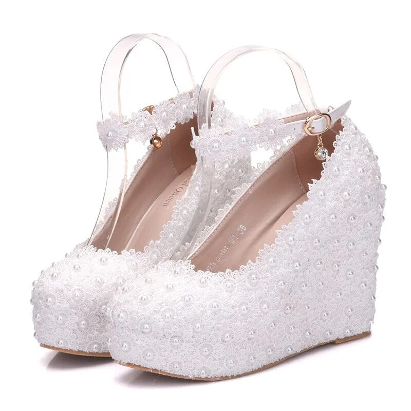 Ddbos Crystal Queen White Wedges Wedding Pumps Sweet White Flower Lace Pearl Platform Pump Shoes Classic Bride Dress High Heeled Lady