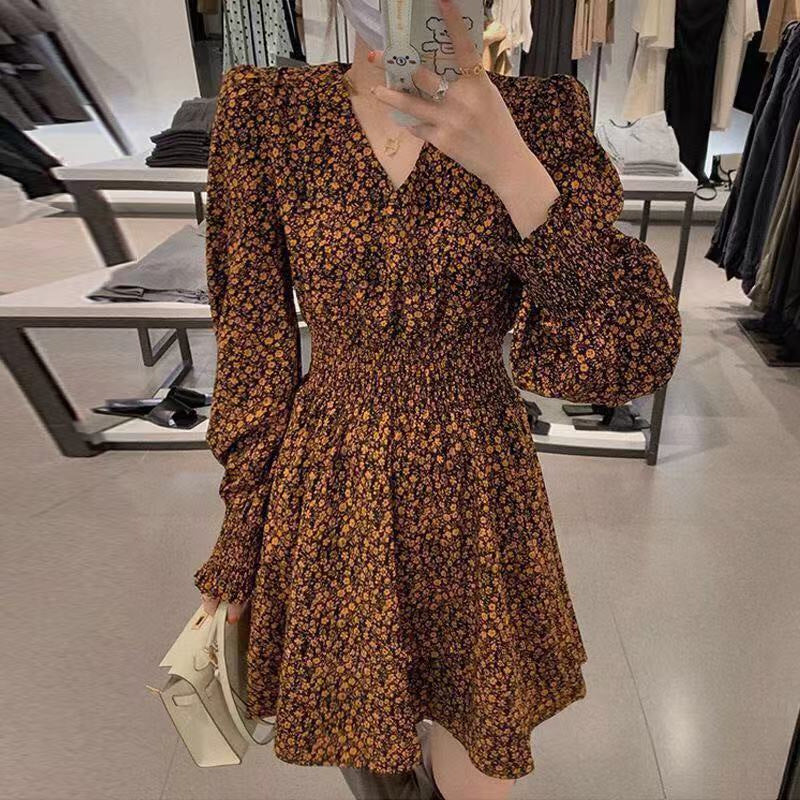 outfits Floral Jumpsuit Spring, Autumn and Winter Korean Style Retro Slimming Small Long Sleeve Bottoming V-neck Skirt