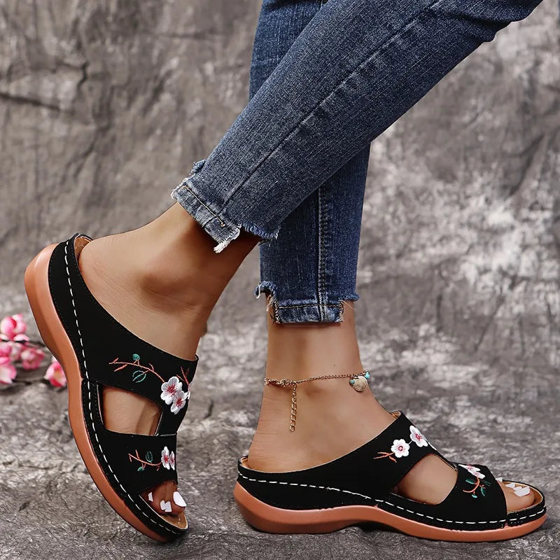 Ddbos Women Slippers Embroider Flowers Leather Woman Sandals Outdoor Light Casual Wedges Slippers Slip on Summer Shoes for Women