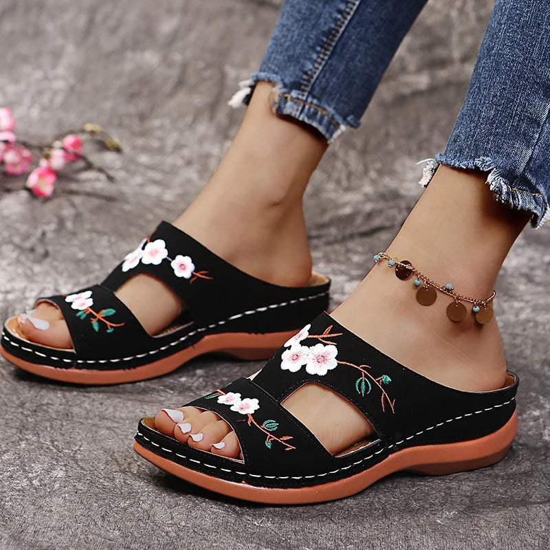 Ddbos Women Slippers Embroider Flowers Leather Woman Sandals Outdoor Light Casual Wedges Slippers Slip on Summer Shoes for Women