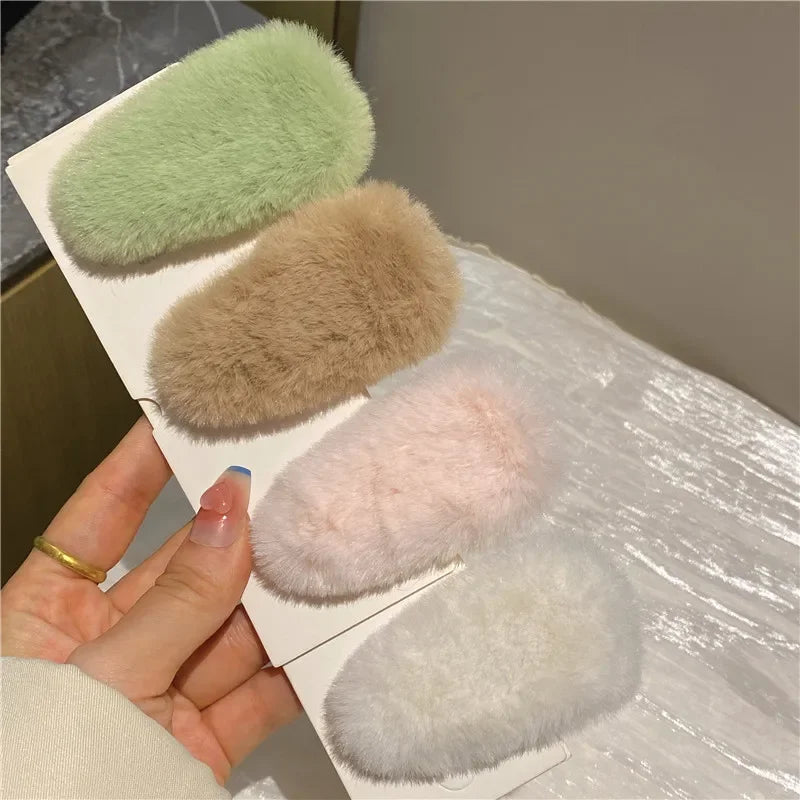 Ddbos Winter Plush Cute Hair Clip Grasping Lamb Children's Broken Hair Pin Clip Headwear Hair Accessories for Girls  Korean Style