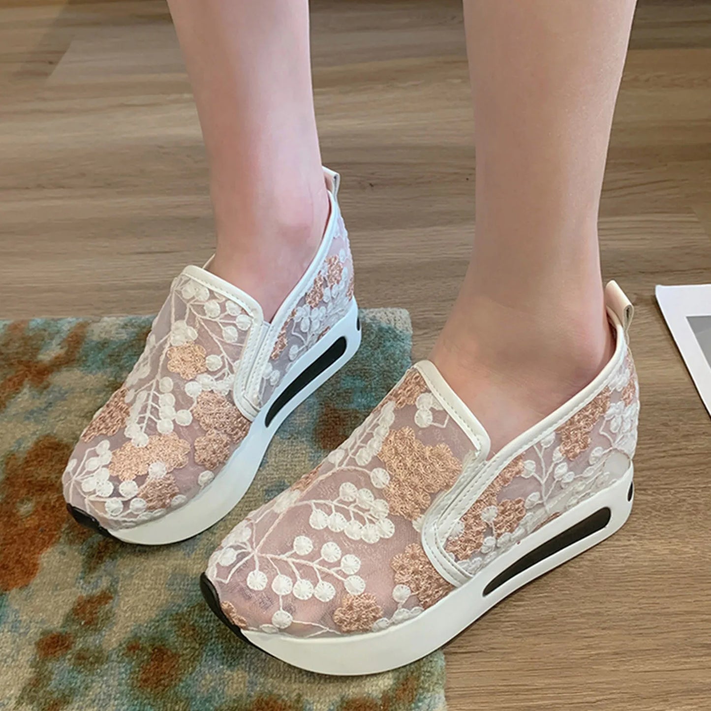 Ddbos Fashion Loafers Ladies Breathable Lace Mesh Flower Summer Comfy Flats Shoes Women Round Head Thick Bottom Casual Shoes zapatos