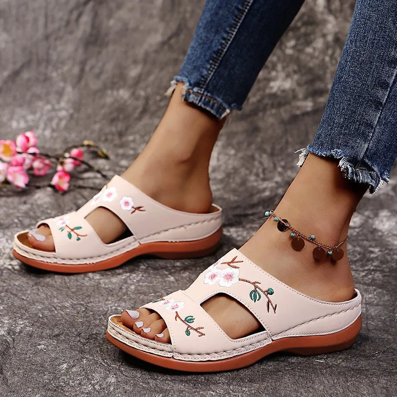 Ddbos Women Slippers Embroider Flowers Leather Woman Sandals Outdoor Light Casual Wedges Slippers Slip on Summer Shoes for Women