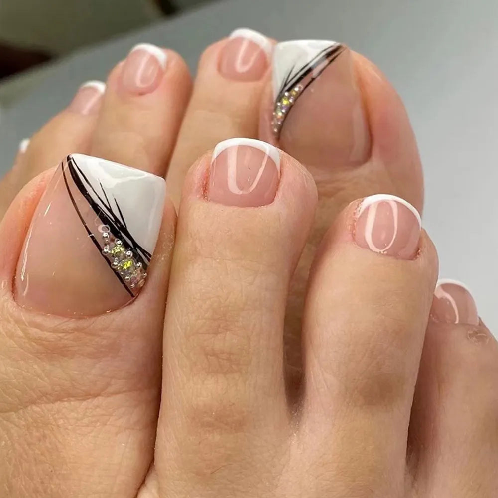 Press On Toenails Summer False Toenails For girls Cute Nail for Foot Artificial Nail tips Full Cover Nails feet False Nails