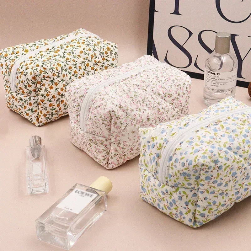 Ddbos Fragmented Makeup Bags Travel Skincare Products Zipper Bags Wash Bag Small Fresh Cosmetics Storage Bag Cosmetic Bag Accessory