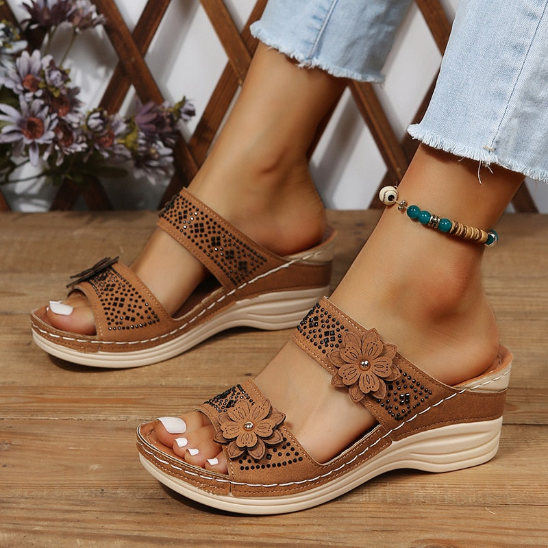 Summer Women Slippers Plus Size Women's Shoes Retro Roman Sandals Women Pu Casual Flower Wedge Sandals Platform Slippers