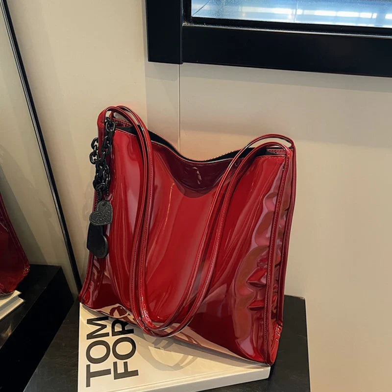 Red Patent Leather Large Capacity Tote Bag Classic Texture Shoulder Underarm Bag Lady 2024 Fall Winter New Fashion Commuter Pack