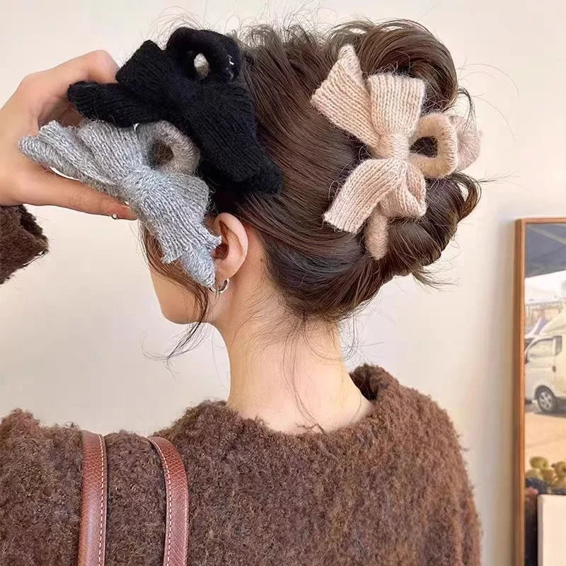 Ddbos Autumn and Winter Plush Bow Grab Clip  Wool Claw Clip Accesorios Para El Cabello  Крабик Для Волос  Hair Accessories for Women