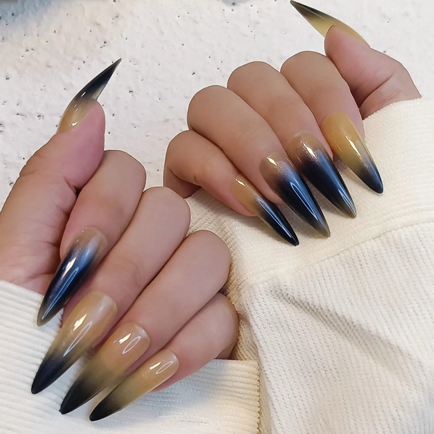 Gold French Press On Nails 24pcs Long Pointed Head Gradient Aurora Fake Nails Wearable Full Cover European Artificial Nail Tips