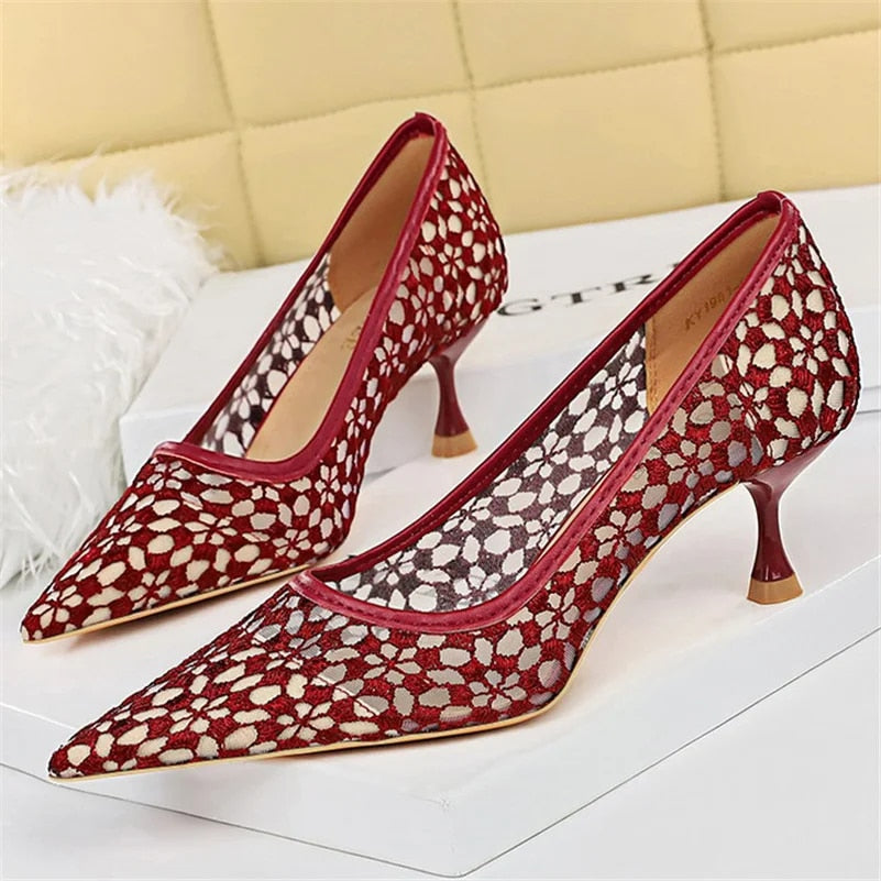 Ddbos Women Fetish 5.5cm High Heels Mesh Pumps Wedding Bridal Sexy Wine Red Low Heels Lady Scarpins Lace Office Party Quality Shoes